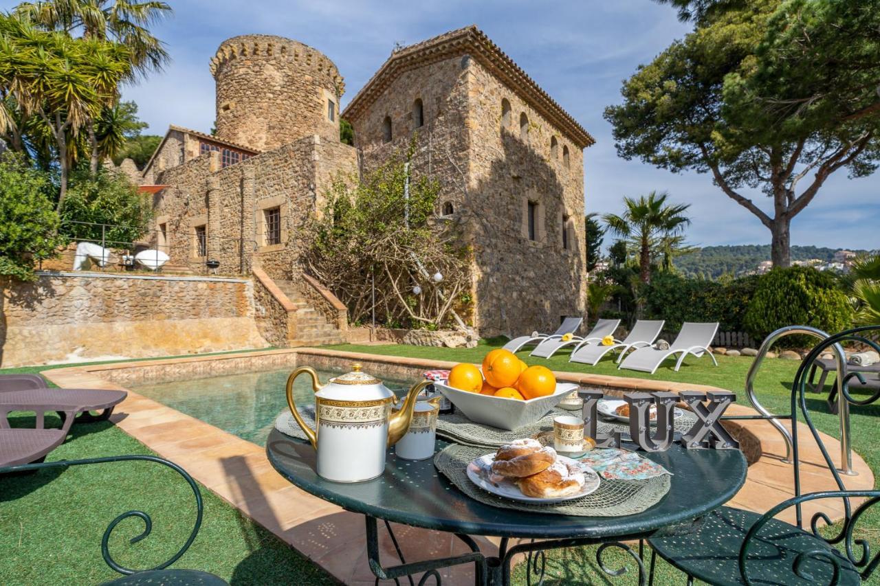 Castillo Can Xirau, Propiedad Exclusiva Con Piscina & Aircon Villa Santa Susanna Eksteriør billede